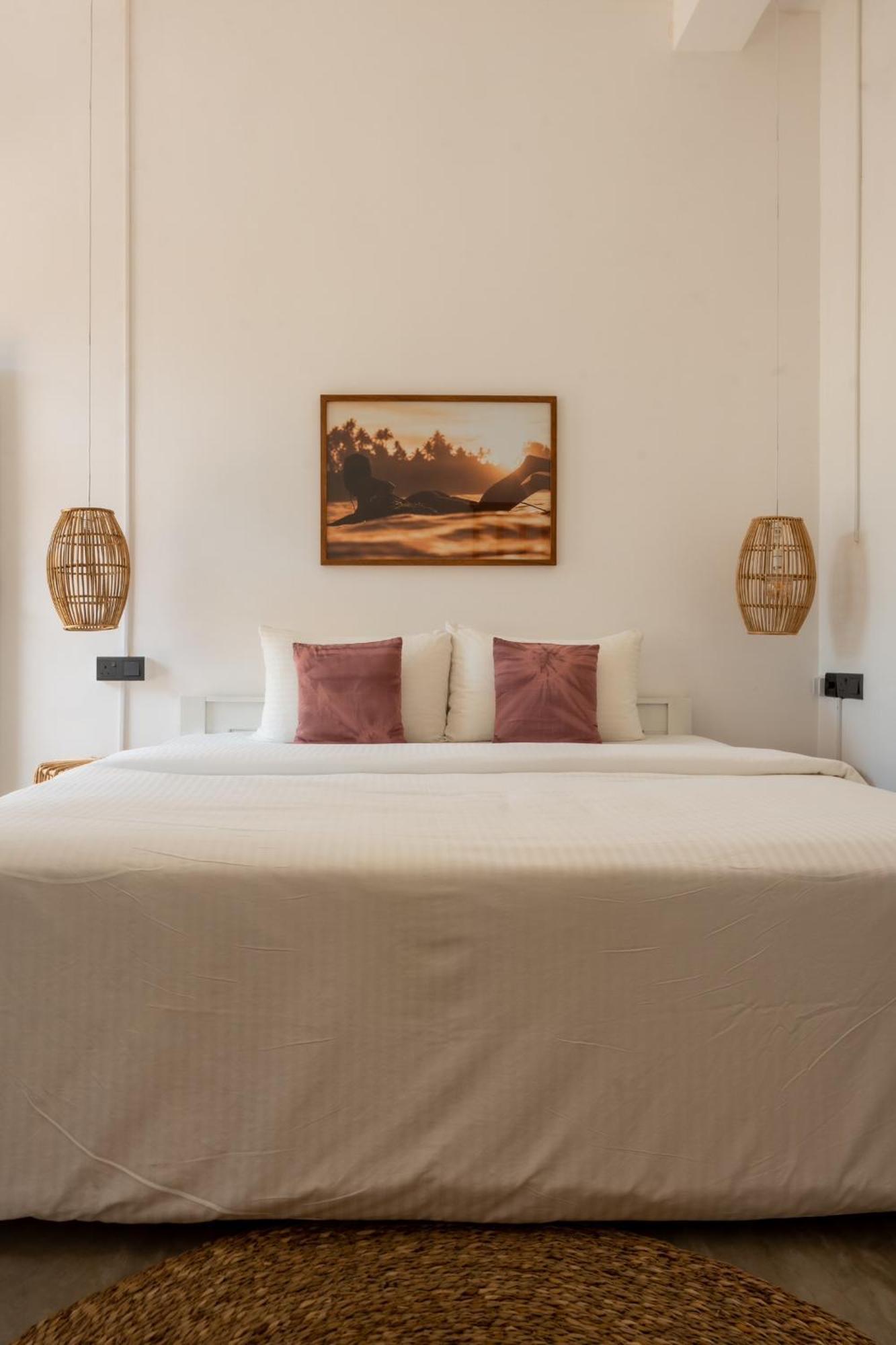 Bed and Breakfast Lucky'S Surf Camp Weligama Esterno foto